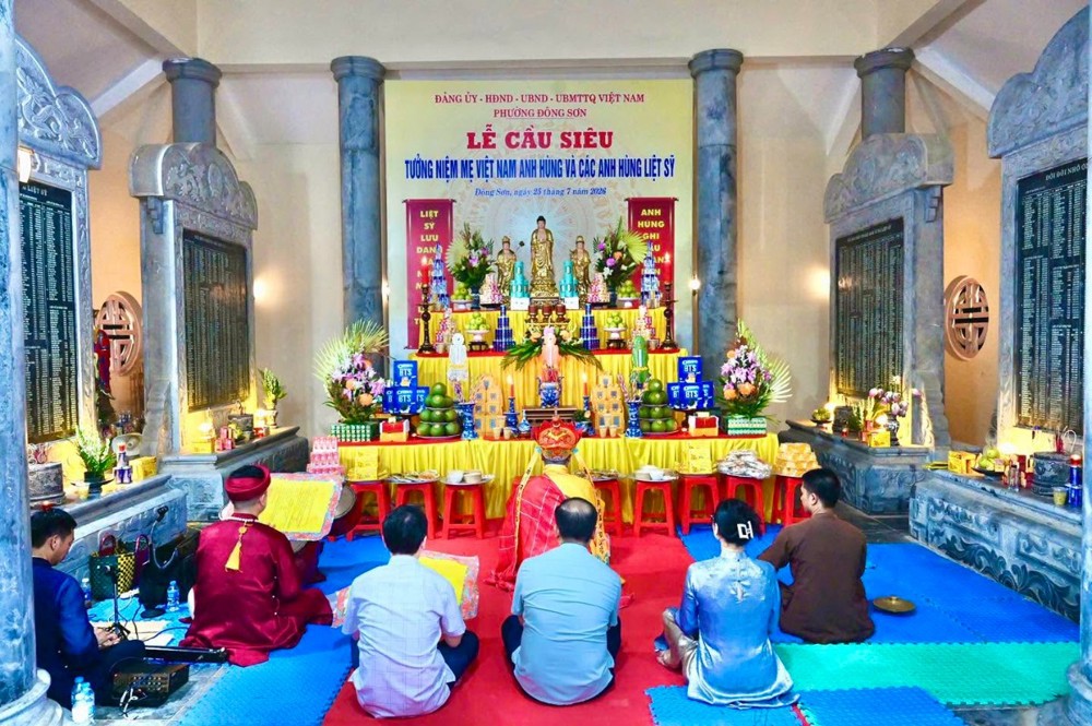 Thanh Hóa: Đại lễ cầu siêu tưởng niệm Mẹ Việt Nam Anh hùng và các Anh hùng liệt sĩ tại phường Đông Sơn