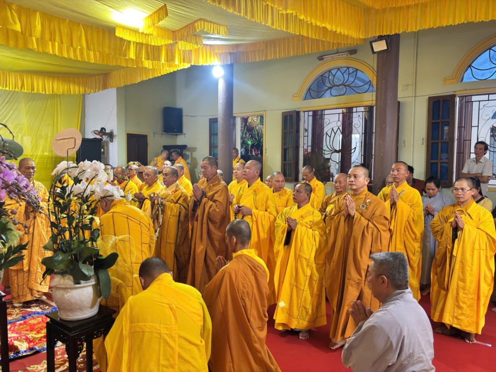 Đà Nẵng: Môn phái Phổ Thiên và Tông môn Hoà An viếng tang Hoà Thượng Thích Thiện Huệ.