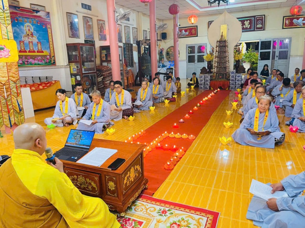 Đồng Tháp: Chùa Phước Vân thắp nến tri ân anh hùng liệt sĩ nhân kỷ niệm 79 năm Ngày Thương binh - Liệt sĩ
