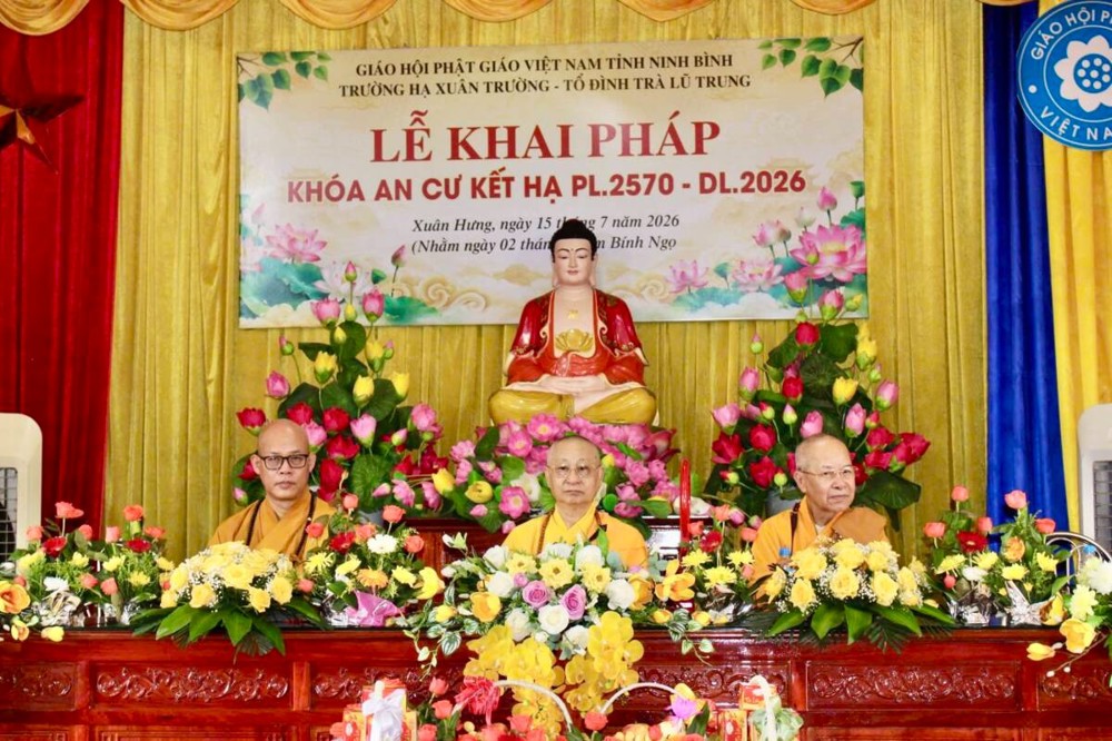 Ninh Bình: Hạ trường chùa Linh Quang (Trà Lũ Trung) trang nghiêm cử hành Lễ khai pháp khóa An cư kiết hạ PL.2570 – DL.2026