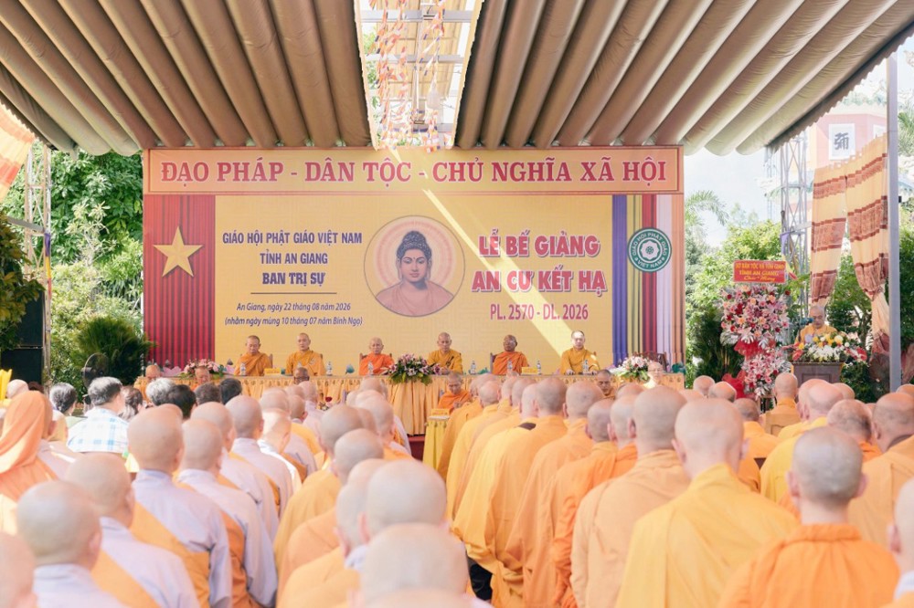 An Giang: Lễ bế giảng khóa An cư Kiết hạ PL.2570 – DL.2026