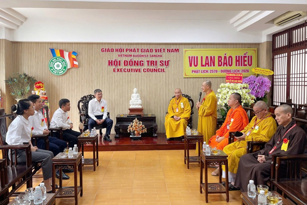 Cục An ninh Nội địa – Bộ Công an thăm, chúc mừng Đại lễ Vu lan PL.2570 tại Văn phòng 2 Trung ương Giáo hội