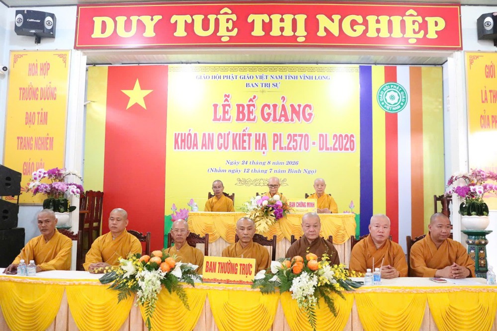 Vĩnh Long: Phật giáo khu vực Trà Vinh bế giảng khóa An cư Kiết hạ PL.2570