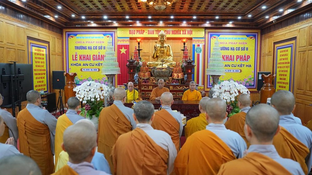 Phân ban Ni giới TW khu vực phía Bắc thăm, cúng dàng các trường hạ thuộc tỉnh Hưng Yên và thành phố Hải Phòng