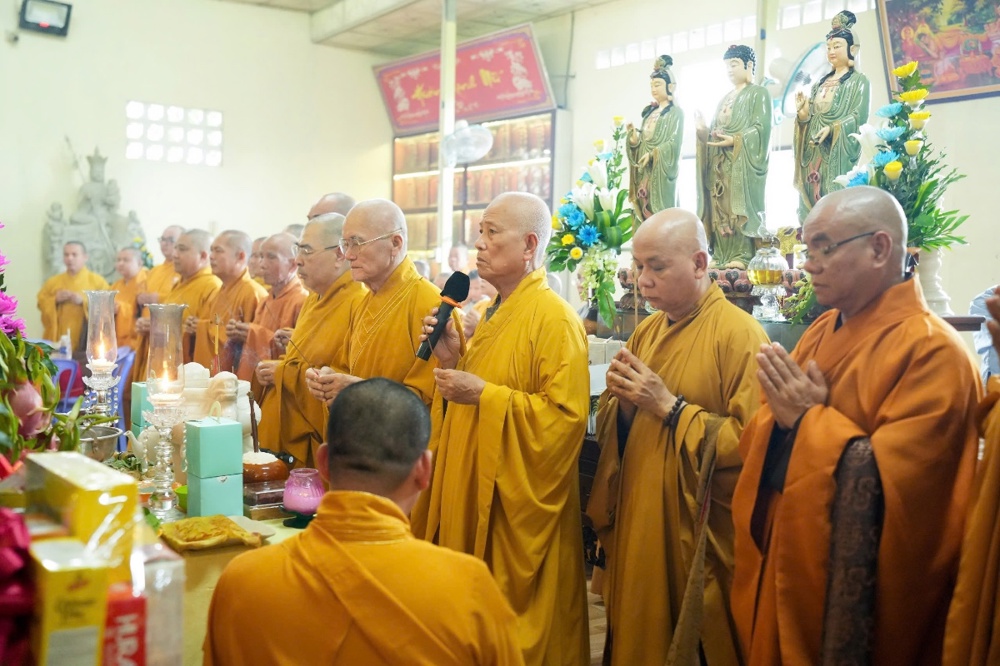 TP.Cần Thơ: Chùa Phước Ân trang nghiêm tổ chức lễ hiệp kỵ chư vị Hoà thượng và chư hương linh hữu công nhân mùa Vu lan
