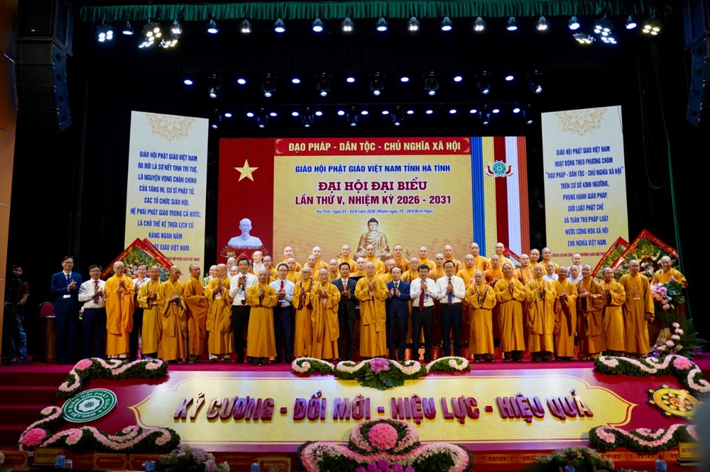 Hà Tĩnh: Thượng tọa Thích Chiếu Tuệ được suy cử tân Trưởng ban Trị sự GHPGVN tỉnh, nhiệm kỳ 2026-2031插图30