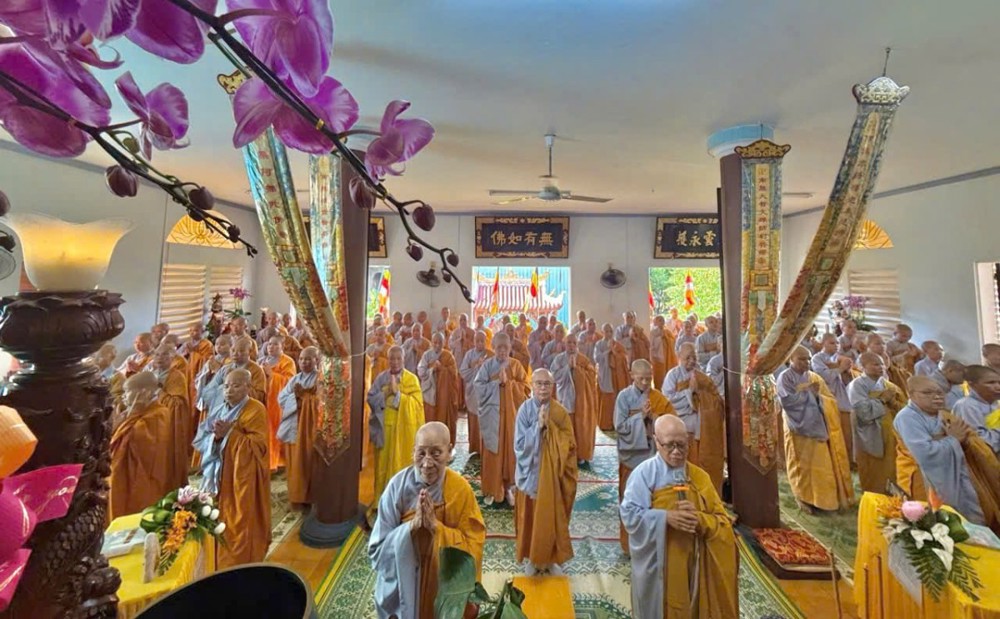 Đà Nẵng: Trang nghiêm lễ Tự tứ- Tạ pháp tại trường Hạ chùa Bảo Thắng
