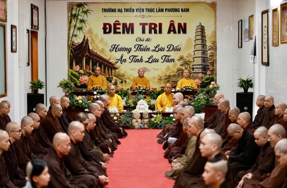 Cần Thơ: Đêm tri ân ngày mãn hạ tại trường hạ Thiền viện Trúc Lâm Phương Nam