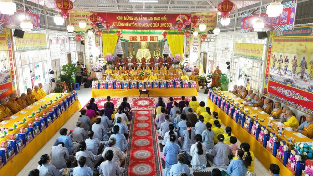 Đồng Tháp: Chùa Long Sơn tưởng niệm Hòa thượng khai sơn và cử hành đại lễ Vu lan Báo hiếu