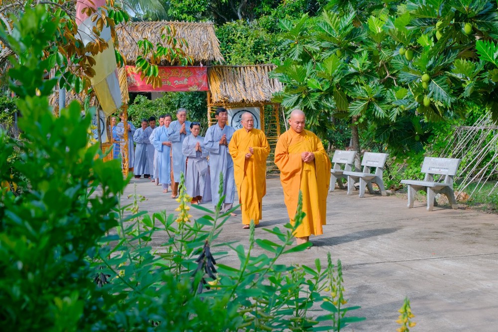 An Giang: Khóa tu “Tìm về nẻo giác” lần thứ 29 với chủ đề “Hiểu và Thương” tại chùa Bửu Hưng