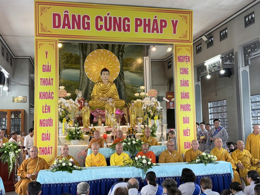 Cần Thơ: Trường hạ chùa Đại Giác tổ chức Đại lễ Vu lan báo hiếu PL.2570