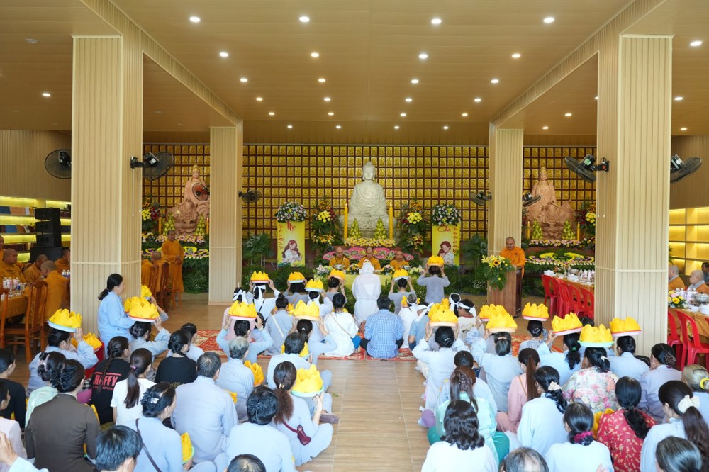 An Giang: Đại lễ Vu lan Báo hiếu PL.2570 tại chùa Hải Sơn (chùa Hang)