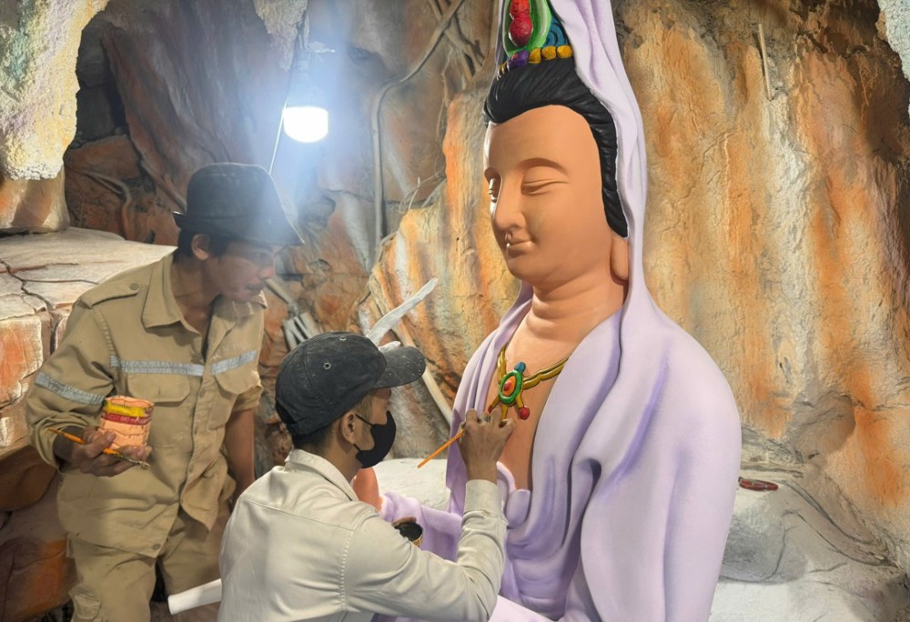An Giang: Chùa Hải Sơn tiếp tục đẩy nhanh tiến độ xây dựng 33 ứng hóa thân Bồ tát Quán Thế Âm