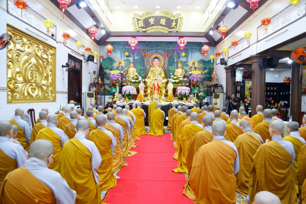 TP.HCM: Trường hạ chùa Bồ Đề Lan Nhã trang nghiêm lễ tác pháp Tự tứ