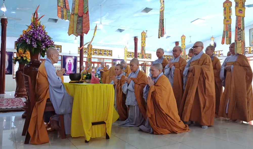 TP.HCM: Chư Ni trường Hạ chùa Di Đà trang nghiêm tác pháp Tự tứ, viên mãn mùa An cư PL. 2570- DL. 2026