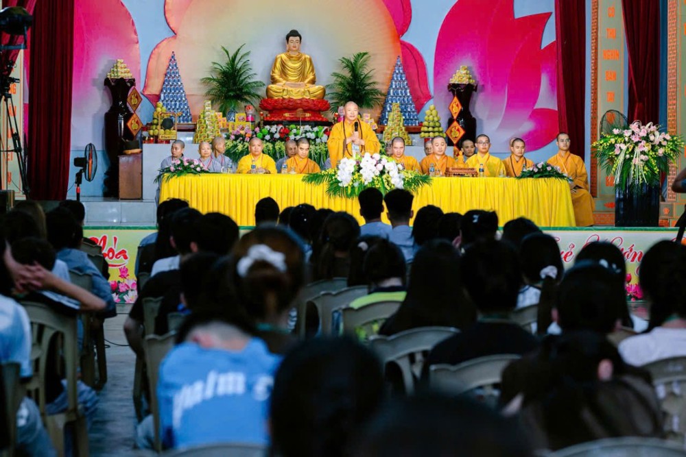 Thanh Hóa: Chùa Khải Nam khai mạc Khóa sinh hoạt Phật pháp “Tuổi trẻ hướng Phật” lần thứ 10