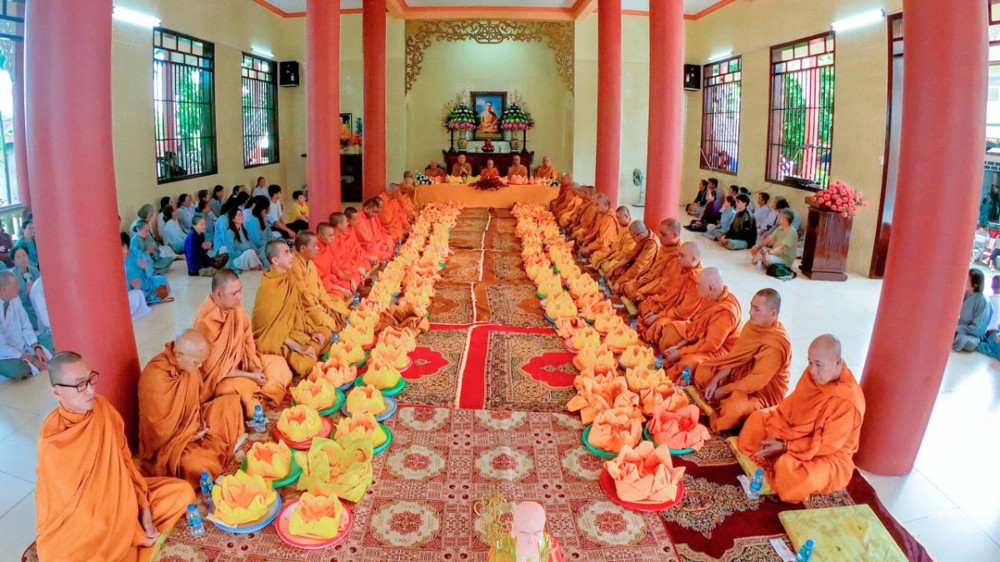 Cần Thơ: Đại lễ Vu Lan - Dâng y PL.2570 tại Tịnh xá Ngọc Hưng
