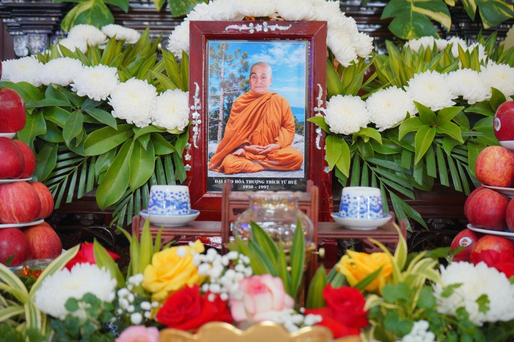 Đồng Tháp: Trang nghiêm lễ Húy kỵ lần thứ 29 cố Trưởng lão Hòa thượng Thích Từ Huệ 