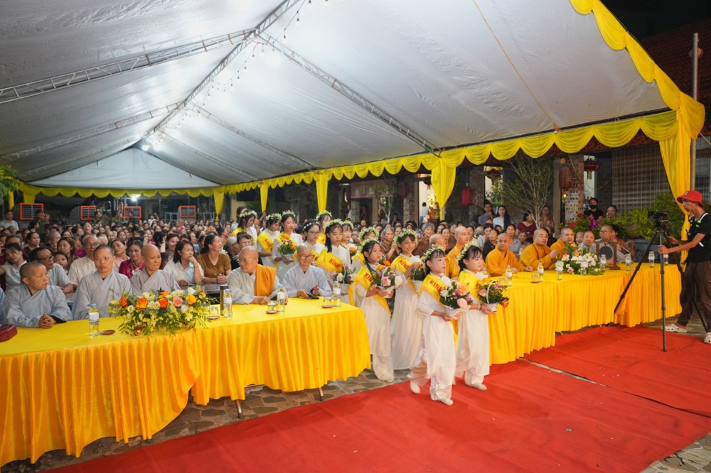 Hà Nội: Trang nghiêm Đại lễ Vu Lan Báo Hiếu PL.2570 – DL.2026 tại chùa Sùng Khánh