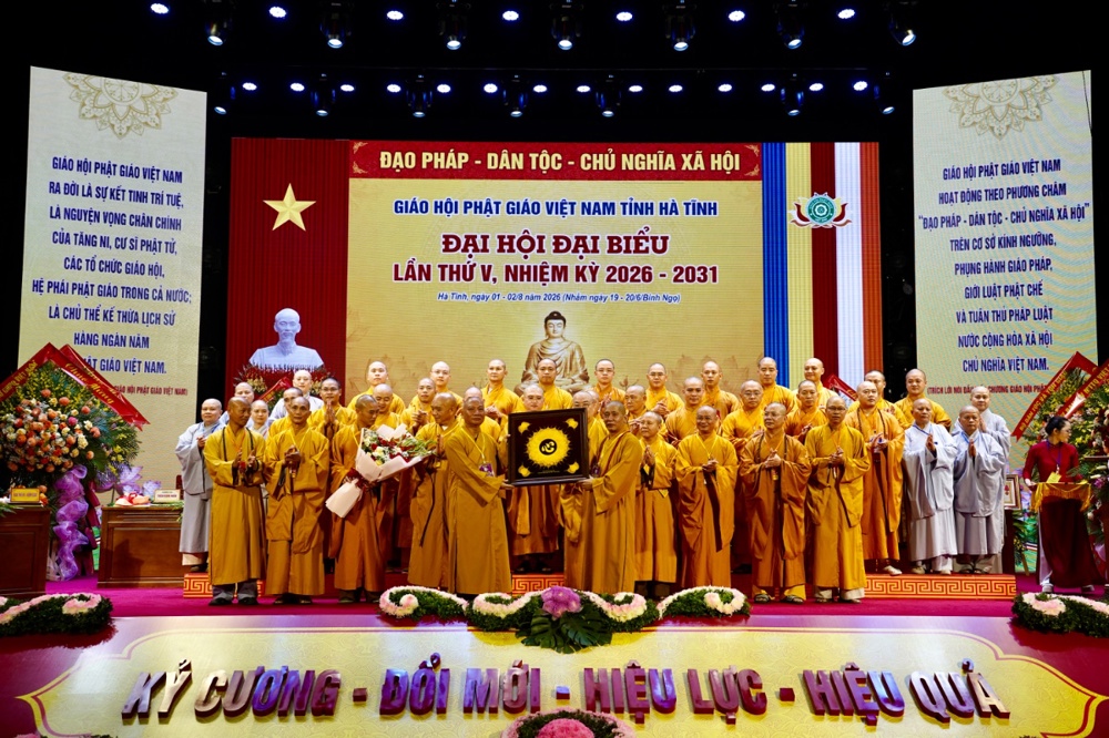 Hà Tĩnh: Thượng tọa Thích Chiếu Tuệ được suy cử tân Trưởng ban Trị sự GHPGVN tỉnh, nhiệm kỳ 2026-2031插图103
