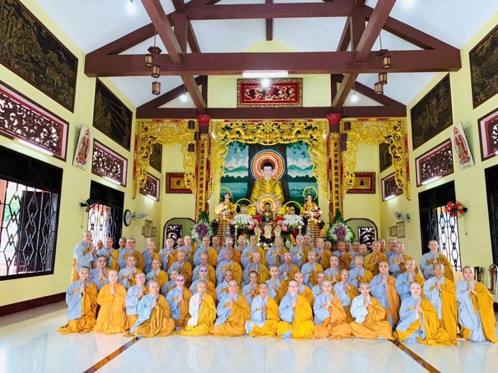 Lâm Đồng: Trường hạ Tổ đình Bình Quang Ni Tự tổ chức lễ Tự tứ và khánh tuế chư Tôn đức Ni