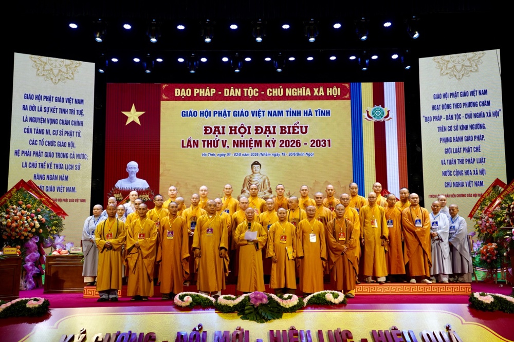 Hà Tĩnh: Thượng tọa Thích Chiếu Tuệ được suy cử tân Trưởng ban Trị sự GHPGVN tỉnh, nhiệm kỳ 2026-2031插图97