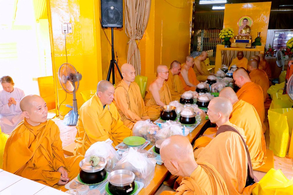 TP.HCM: Tịnh xá Ngọc Lâm trang nghiêm tổ chức Đại lễ Vu lan Báo hiếu, dâng cúng pháp y
