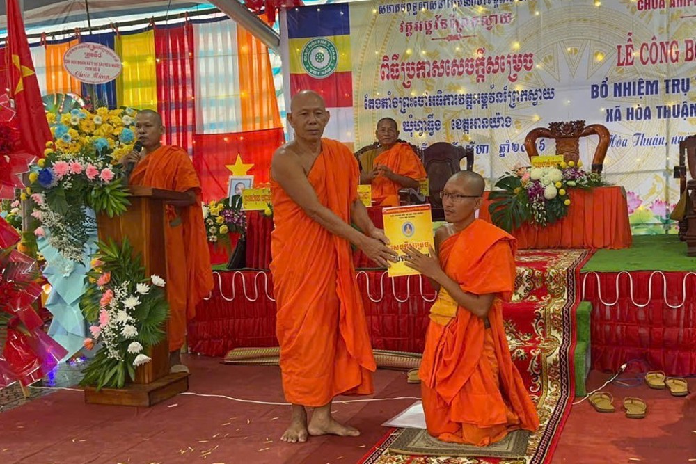 An Giang: Trang nghiêm Lễ công bố Quyết định bổ nhiệm Trụ trì chùa Thác Lác (xã Hòa Thuận)