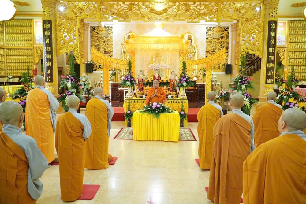 Đồng Nai: Hòa thượng Thích Bửu Chánh thuyết giảng tại Khóa Huân tu khu vực 3