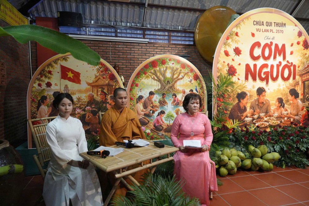 Vĩnh Long: Chùa Qui Thuận trang nghiêm Đại lễ Vu Lan – Báo Hiếu với chủ đề “Cơm Người”