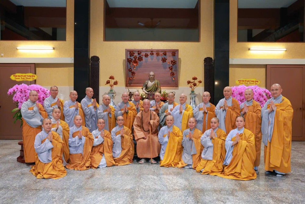 Phân ban Ni giới Trung ương khánh tuế chư Tôn đức lãnh đạo Giáo hội