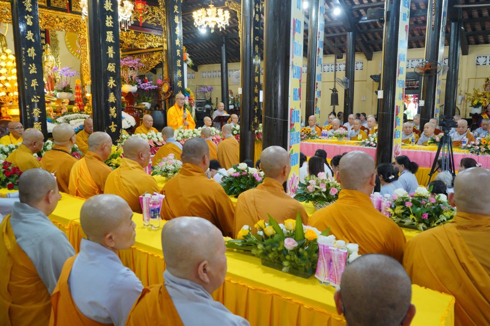 Đồng Tháp: Tổ đình Sắc tứ Linh Thứu trang nghiêm tưởng niệm cố Ni trưởng Thích Nữ Như Chơn và Đại lễ Vu lan PL.2570