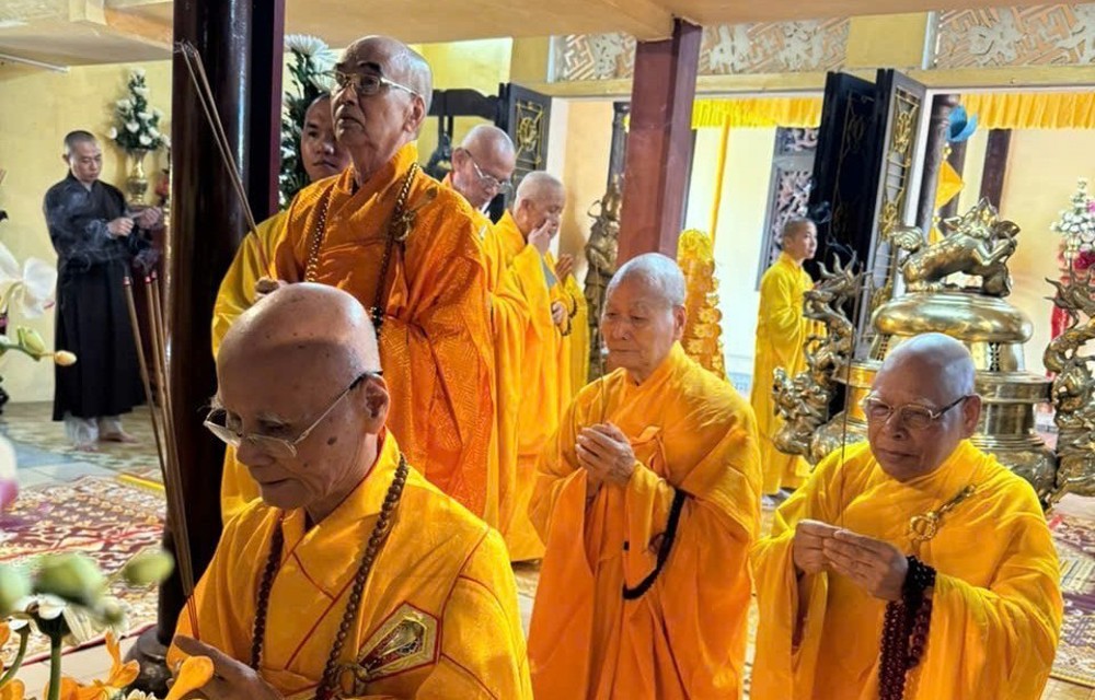 Huế: Trang nghiêm lễ húy nhật lần thứ 5 cố Trưởng lão Hòa thượng Thích Huệ Ấn
