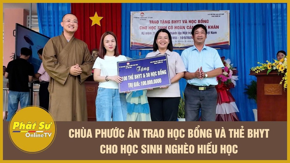 [Video] An Giang: Chùa Phước Ân trao học bổng và thẻ BHYT cho học sinh nghèo hiếu học