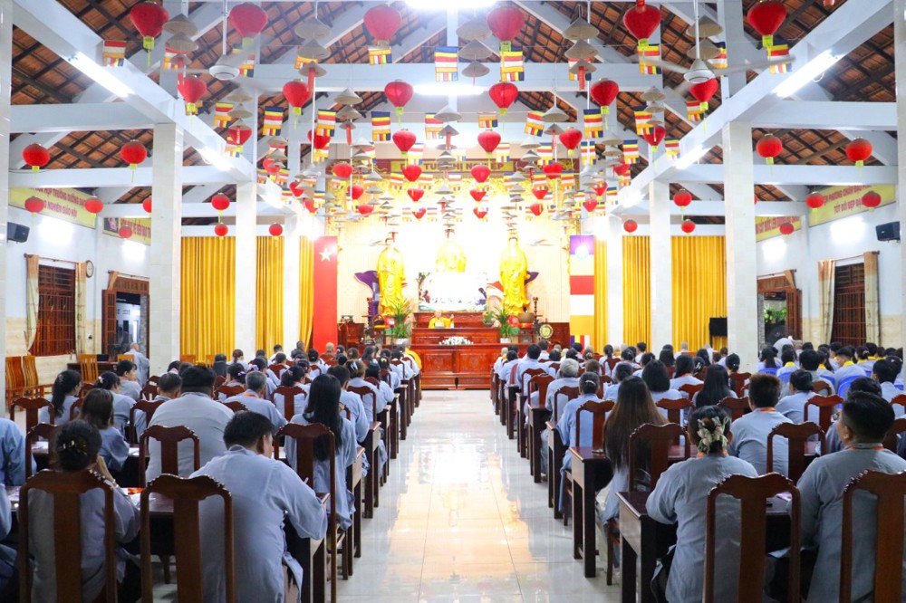 Tây Ninh: Gần 200 học viên Lớp Giáo lý Phật học Minh Phương bước vào buổi học đầu tiên với thời pháp “Ý nghĩa Phật học Chánh tín”