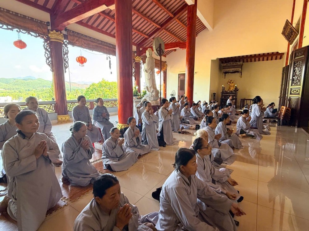 TP. Đà Nẵng: Tinh thần tu học của các Phật tử khu vực huyện Hòa Vang cũ qua các kỳ tu Bát quan trai tập trung liên phường xã