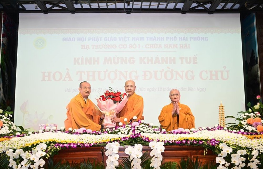 Hải Phòng: Hành giả an cư chùa Nam Hải khánh tuế Hòa thượng Thích Quảng Tùng