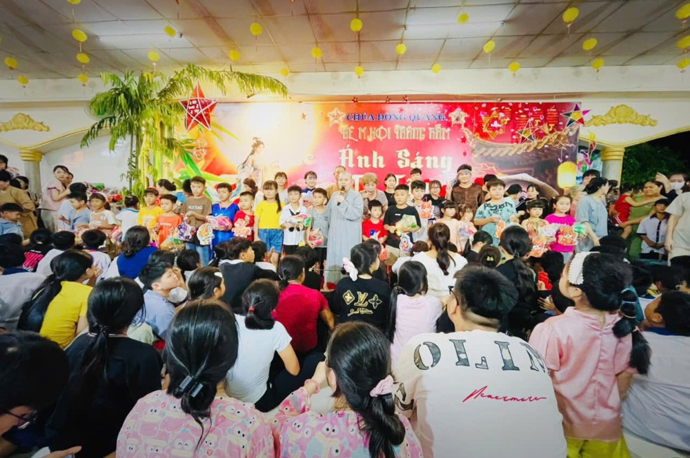 Tây Ninh: “Ánh sáng Từ Tâm” nơi chùa Đông Quang vùng biên giới 