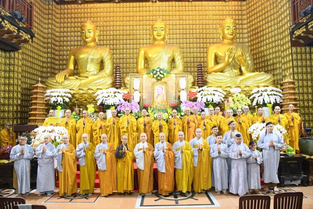 TP.HCM: Chùa Giác Ngộ trang nghiêm lễ tưởng niệm 34 năm ngày cố Hòa thượng Thích Thiện Huệ viên tịch