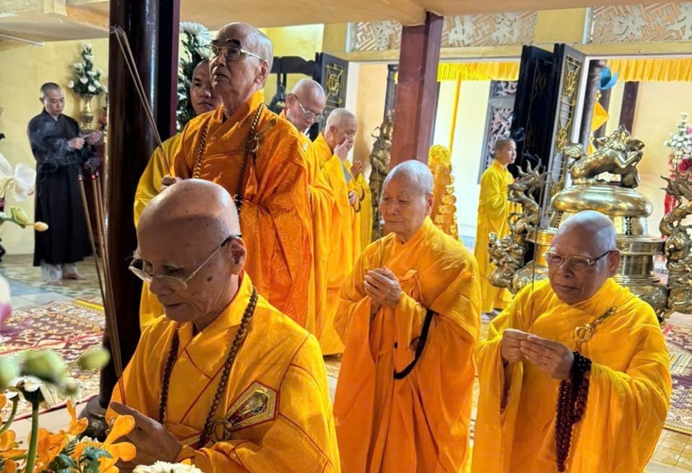 Huế: Trang nghiêm lễ húy nhật lần thứ 5 cố Trưởng lão Hòa thượng Thích Huệ Ấn
