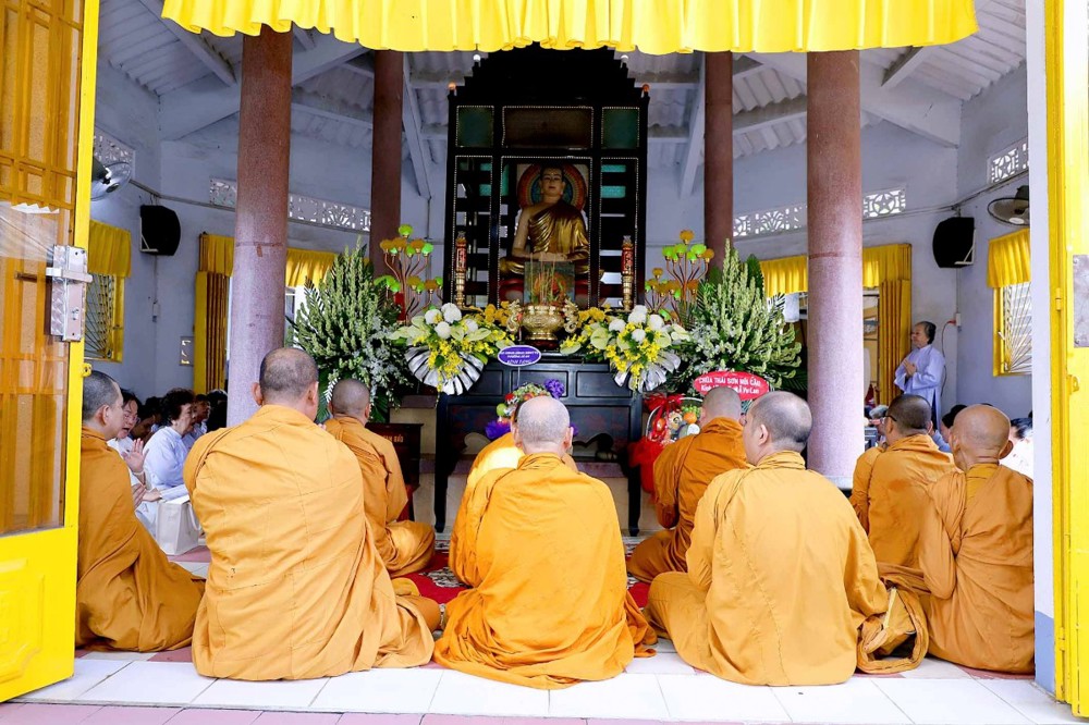 TP.HCM: Đại lễ Vu lan, dâng y Ca-sa tại Tịnh xá Ngọc An