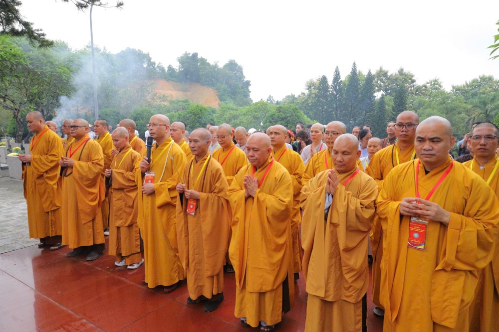 Lào Cai:  Đoàn đại biểu Phật giáo tỉnh dâng hương trước thềm Đại hội lần thứ I (nhiệm kỳ 2026 - 2031)