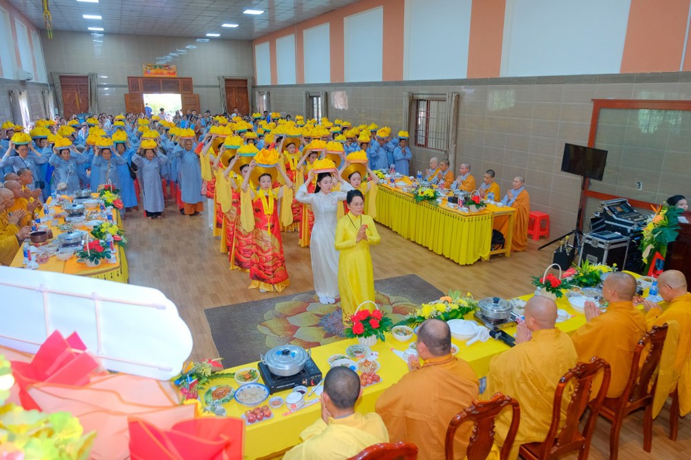 An Giang: Chùa Phật Quang Chánh Giác cử hành đại lễ Vu lan - Báo hiếu PL.2570