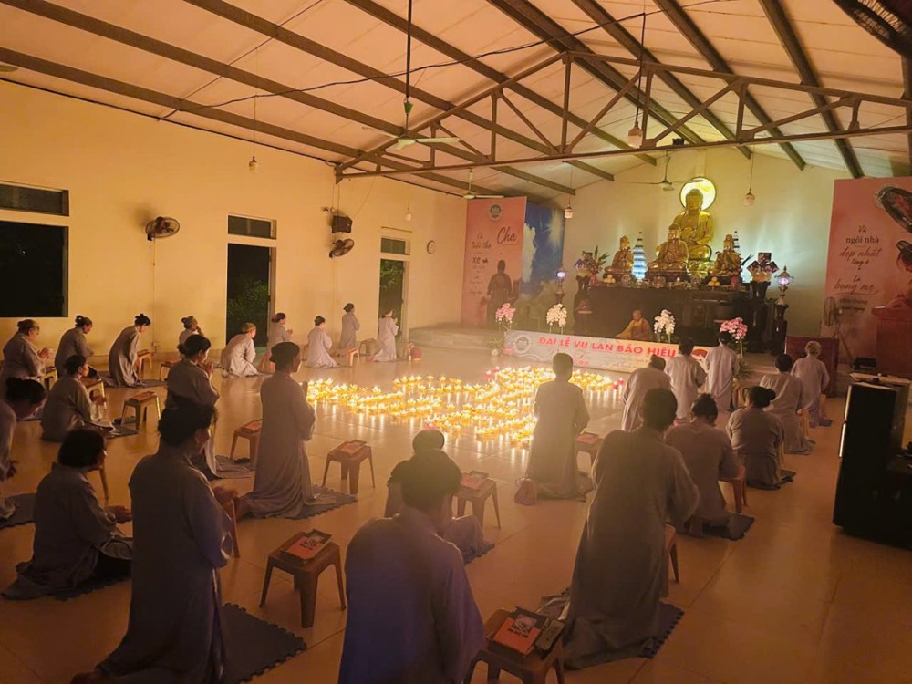 Thanh Hóa: Pháp hội A Di Đà cầu nguyện cho nạn nhân thiên tai tại Nepal – Tây Tạng