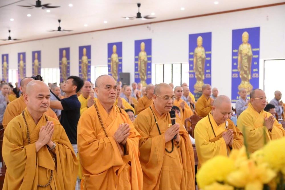 Hải Phòng: Chư hành giả các trường hạ phía Tây thành phố trang nghiêm lễ Tạ pháp