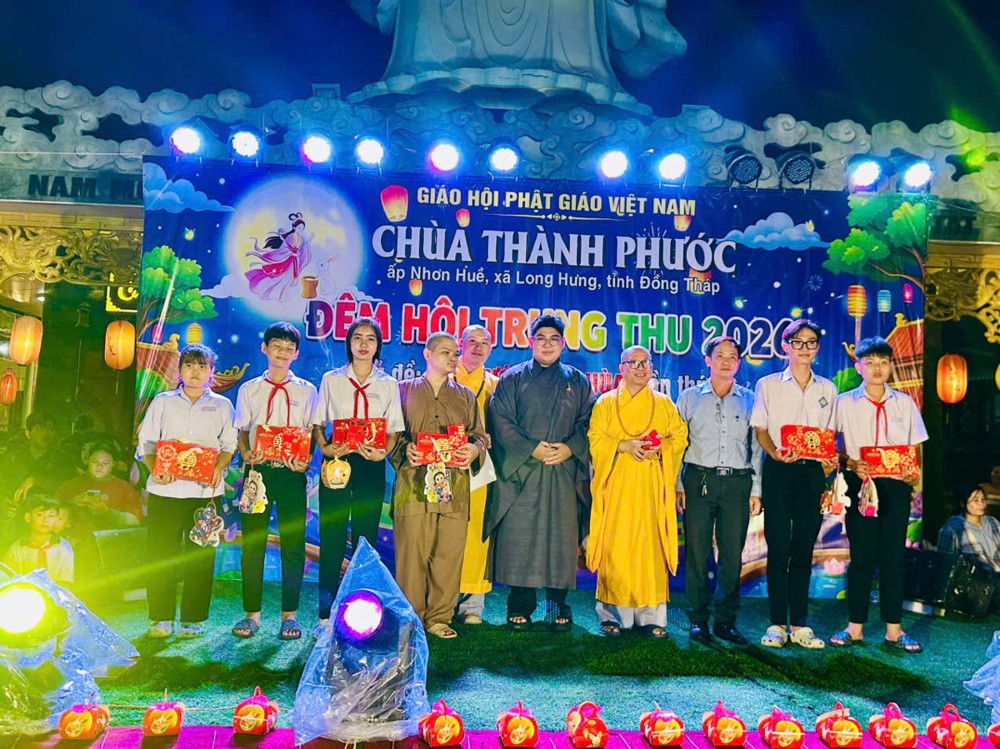 Đồng Tháp: Chùa Thành Phước tổ chức Đêm hội Trung thu “Về dưới mái chùa” lần thứ 16