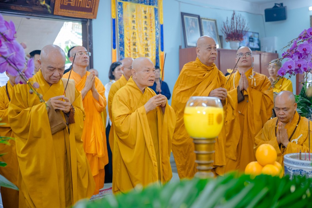 Tưởng niệm Tiểu tường Trưởng lão Hòa thượng Thích Trí Tịnh và bổ nhiệm trụ trì Linh Phong Thiền Uyển