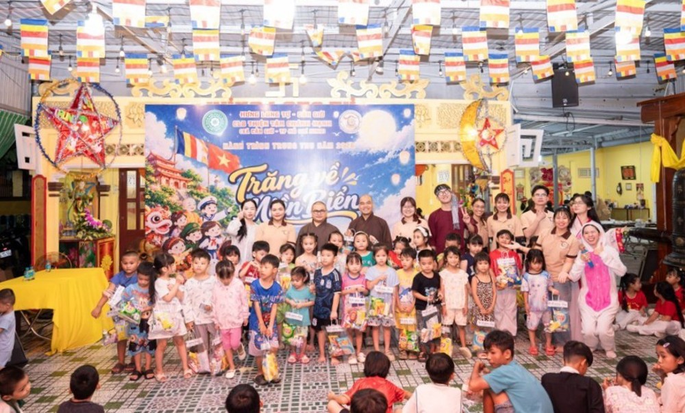 TP. HCM: CLB Thiện Tâm Chánh Hạnh Khép lại hành trình Trung thu 2026 qua chương trình "Trăng Về Miền Biển"