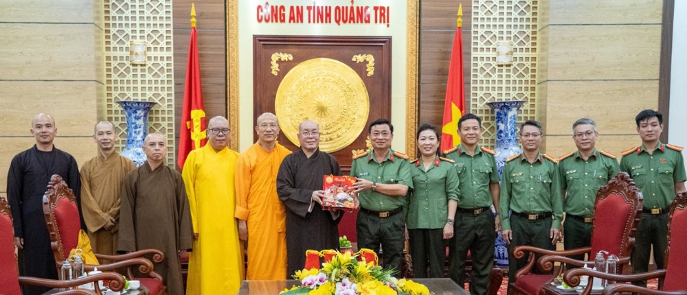 Tân Ban Trị sự GHPGVN tỉnh Quảng Trị thăm Công an tỉnh sau Đại hội