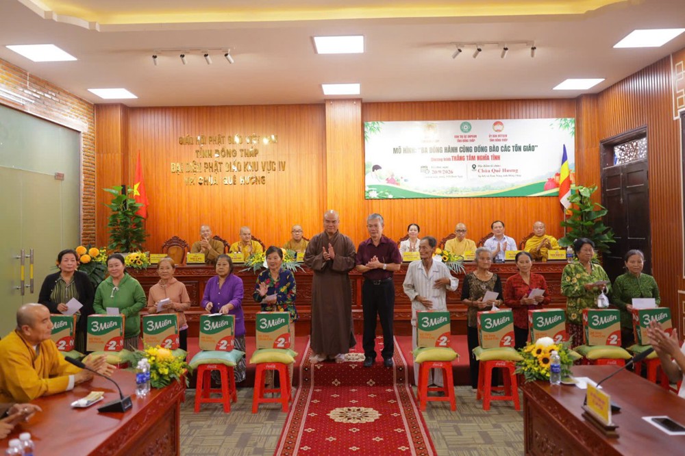 Phật giáo Đồng Tháp triển khai mô hình “Ba đồng hành cùng đồng bào các tôn giáo” tại chùa Quê Hương
